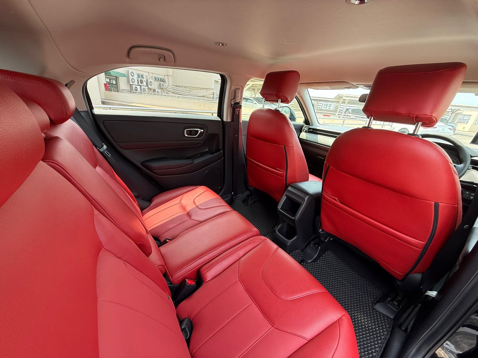 Honda Vezel 1.5 G photo 8